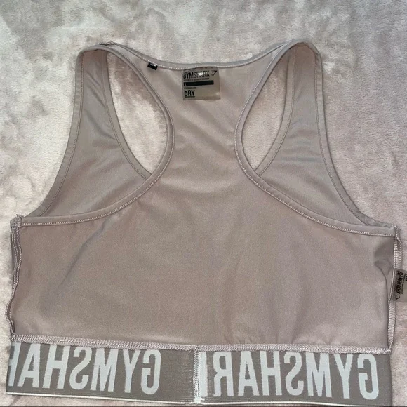 Gymshark dry sport bra size L - Picture 3 of 6